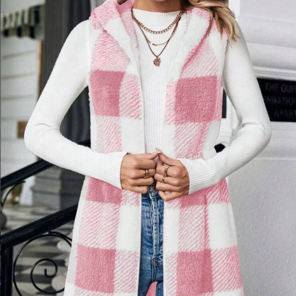 Shein sleeveless coat size M
